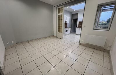 location appartement 600 € CC /mois à proximité de Ronchin (59790)