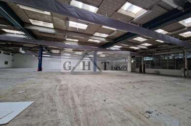Local industriel  36562 €