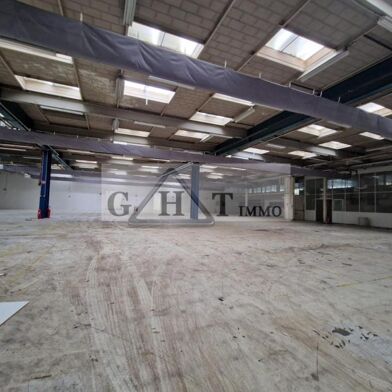 Local industriel  36562 €