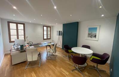 A VENDRE TOULON 83000 CENTRE VILLE APPARTEMENT HAUSSMANIEN 5 PIECES ZONE FRANCHE — photo du bien