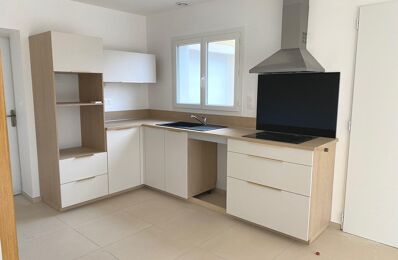 location maison 994 € CC /mois à proximité de Saint-Pons (07580)