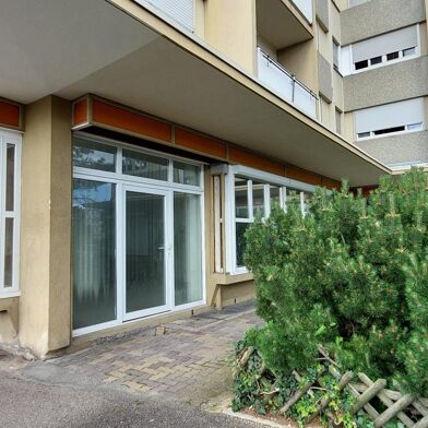 Commerce 4 pièces 129000 €