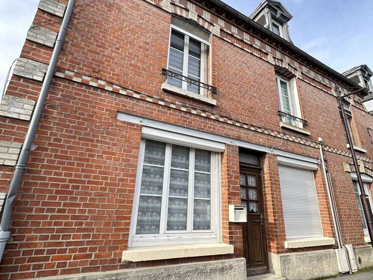 Maison - 95m² - Crépy — photo 1