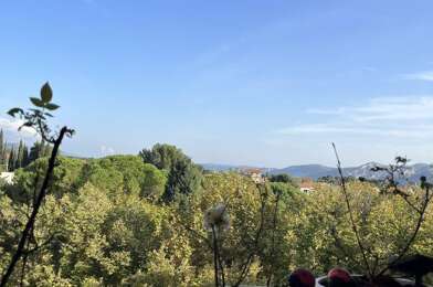 Appartement 5 pièces 250000 €