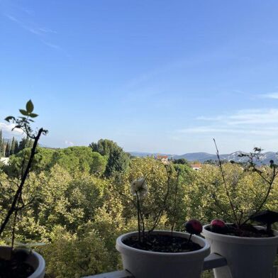 Appartement 5 pièces 250000 €