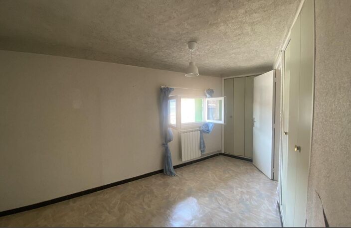 Maison de village avec une grande cave — photo 5