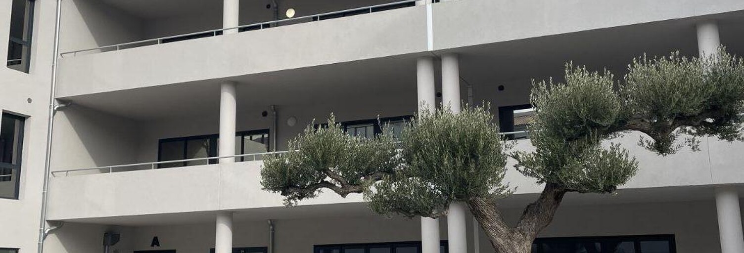 Bureau 1 Pièce 104 m² à louer à Aubagne (13400)