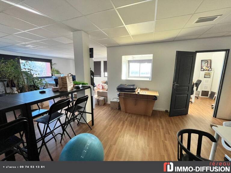 Local commercial BUREAUX — photo 1