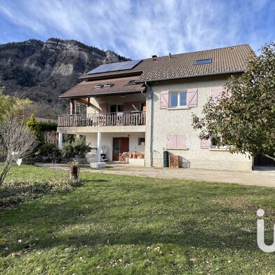 Maison 7 pièces 395000 €