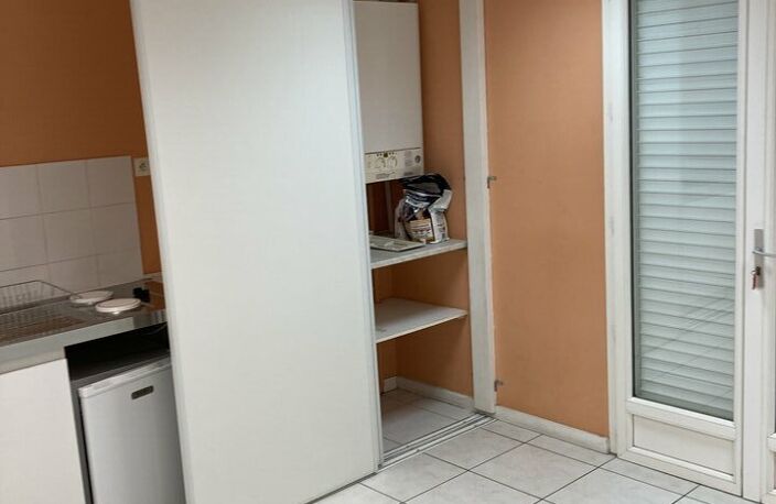 BUREAUX à LOUER — photo 3