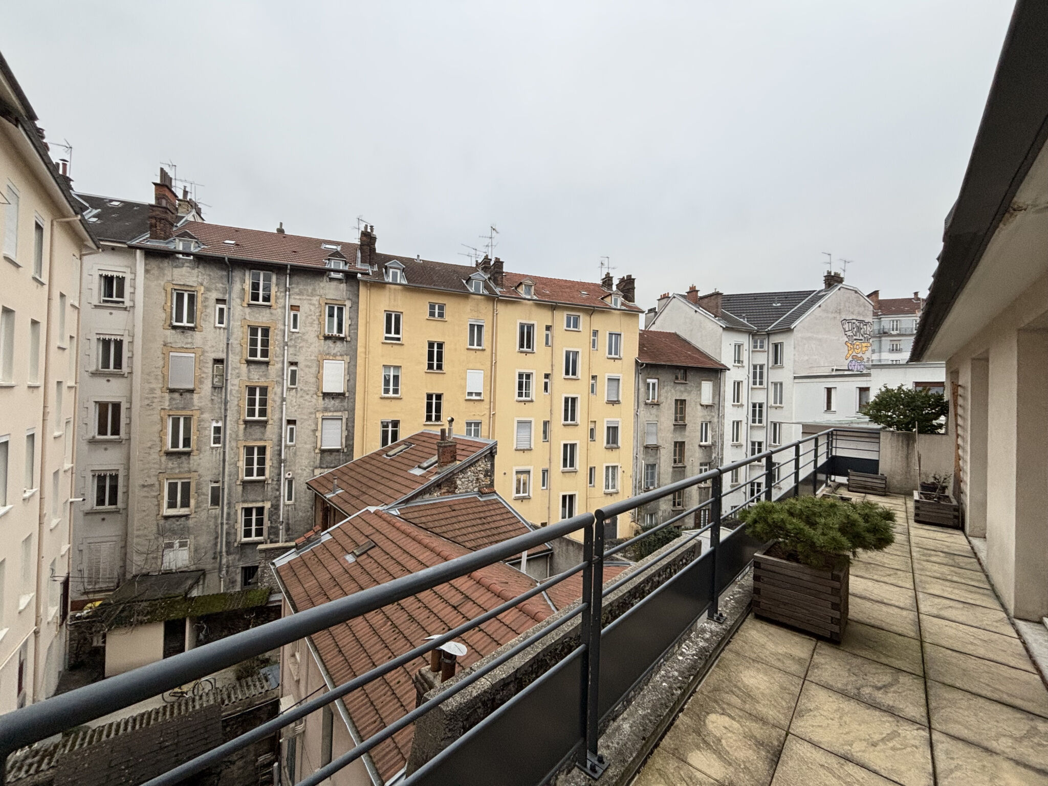 Appartement 3 pièces  à louer Grenoble 38000