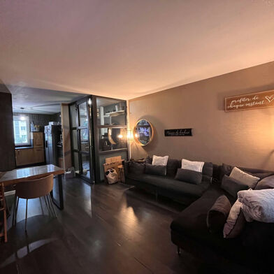 Appartement 3 pièces 255000 €