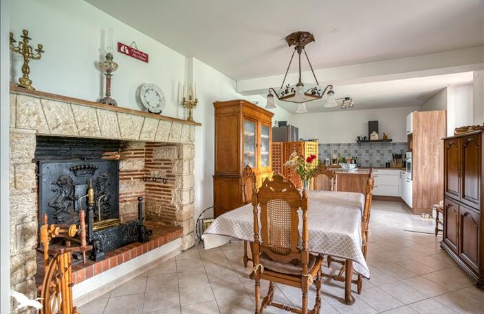 Maison en pierre de 5 pièces principales — photo 2