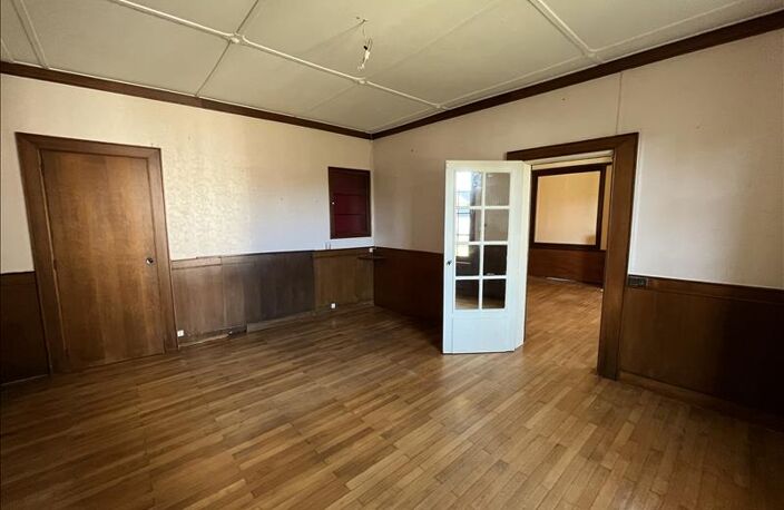 Maison en pierre de 4 pièces principales — photo 2