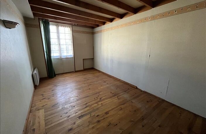 Maison en pierre de 4 pièces principales — photo 5