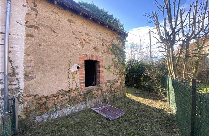 Maison en pierre de 1 pièces principales — photo 4
