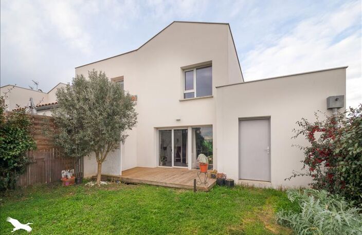 Vente maison 4 pièces 82 m² Aussonne (31840) — photo 2