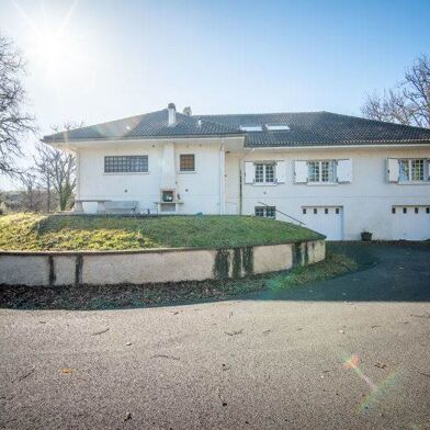 Maison 8 pièces 560000 €