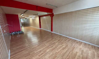 Commerce  100 m² à louer à Espalion (12500)