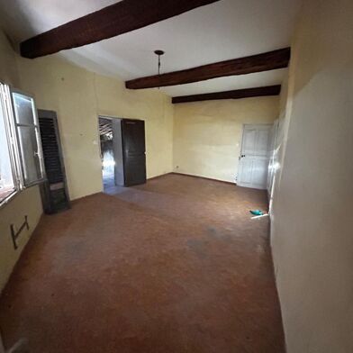 Appartement 5 pièces 84000 €