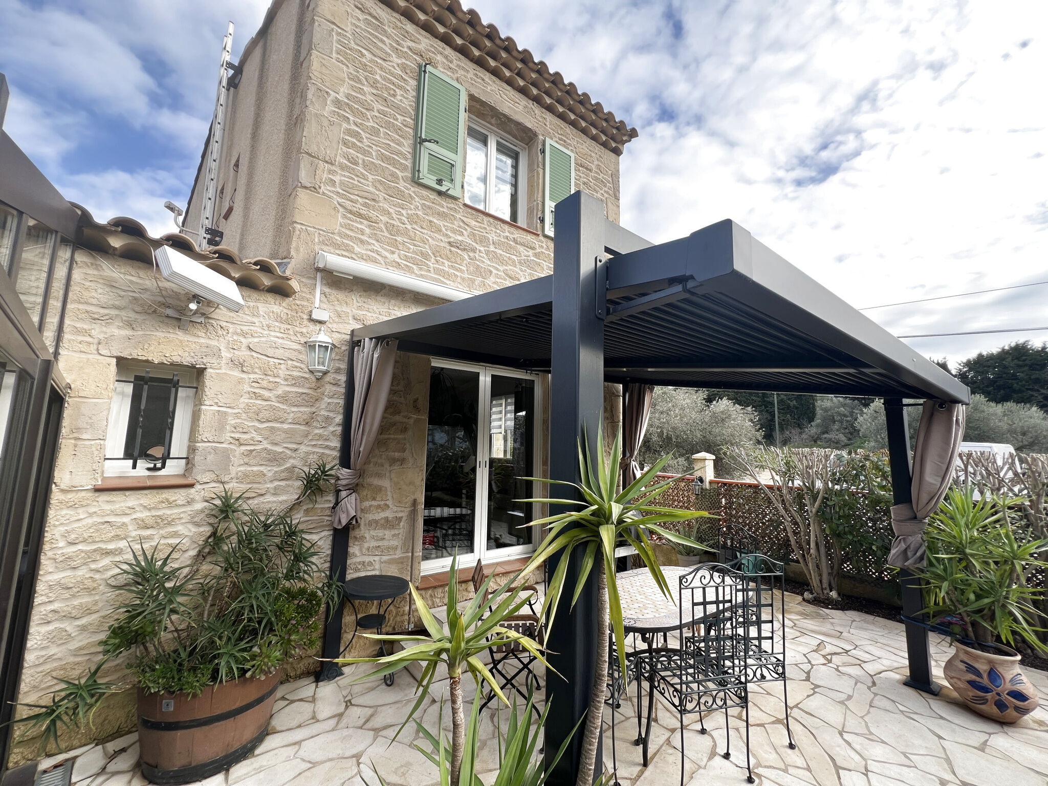 Villa / Maison  T4 à vendre Aubagne 13400