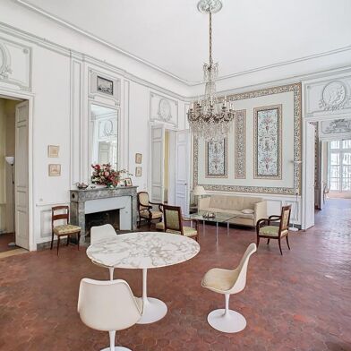 Appartement 7 pièces 990000 €