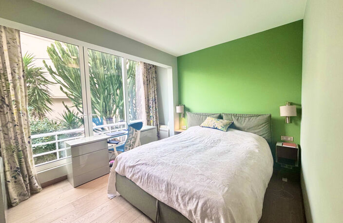 CANNES BASSE CALIFORNIE T3 DE 62 M2 REFAIT A NEUF  LOGGIA SU — photo 2