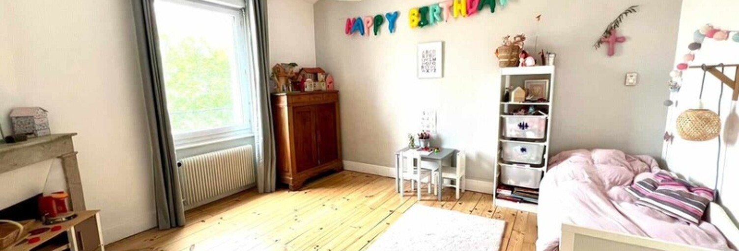 Maison 6 Pièces 181 m² à vendre à Clermont-Ferrand (63000)