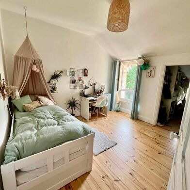 Maison 6 pièces 599000 €