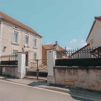 Maison 7 pièces 125000 €