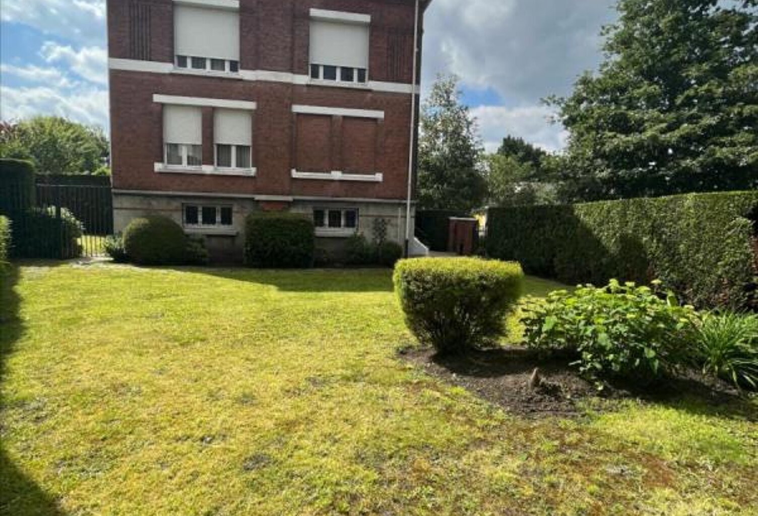A VENDRE LAMBERSART Bourg,  maison Familiale de 180m2 habitables — photo 1