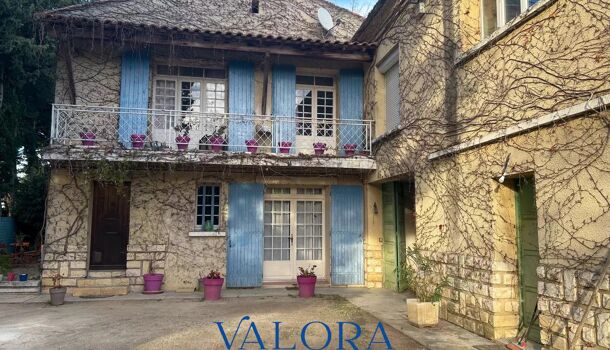 Propriété 11 pièces  à vendre Eyragues 13630
