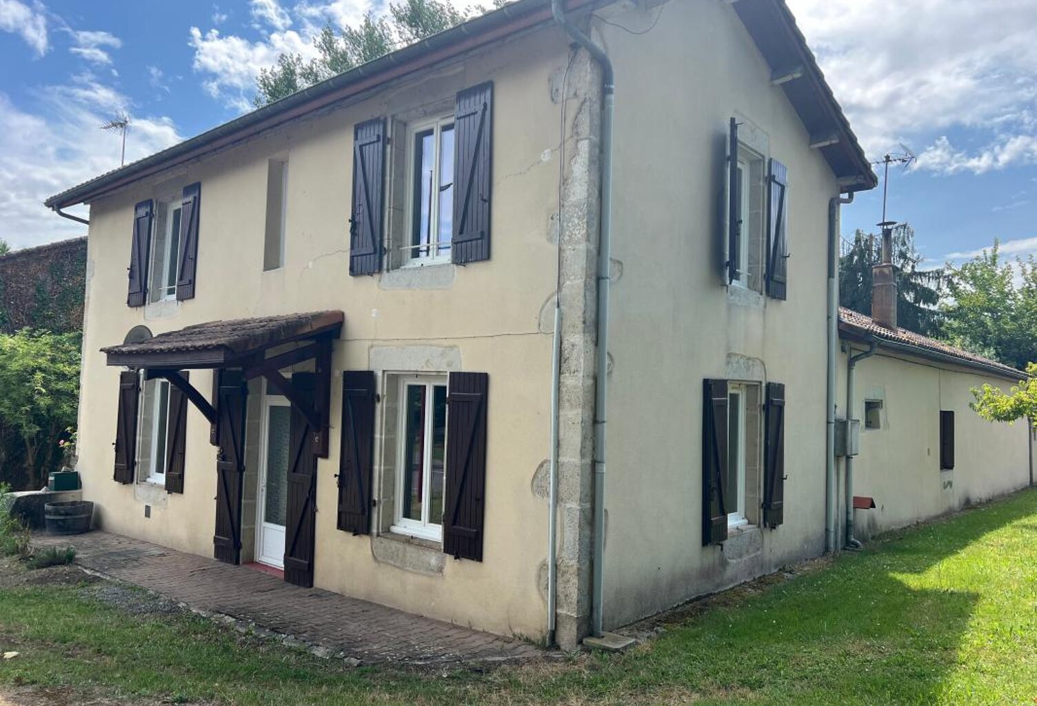 Maison À Vendre — photo 1
