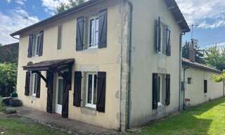 Immeuble  200 m² à vendre à Saint-Justin (40240)