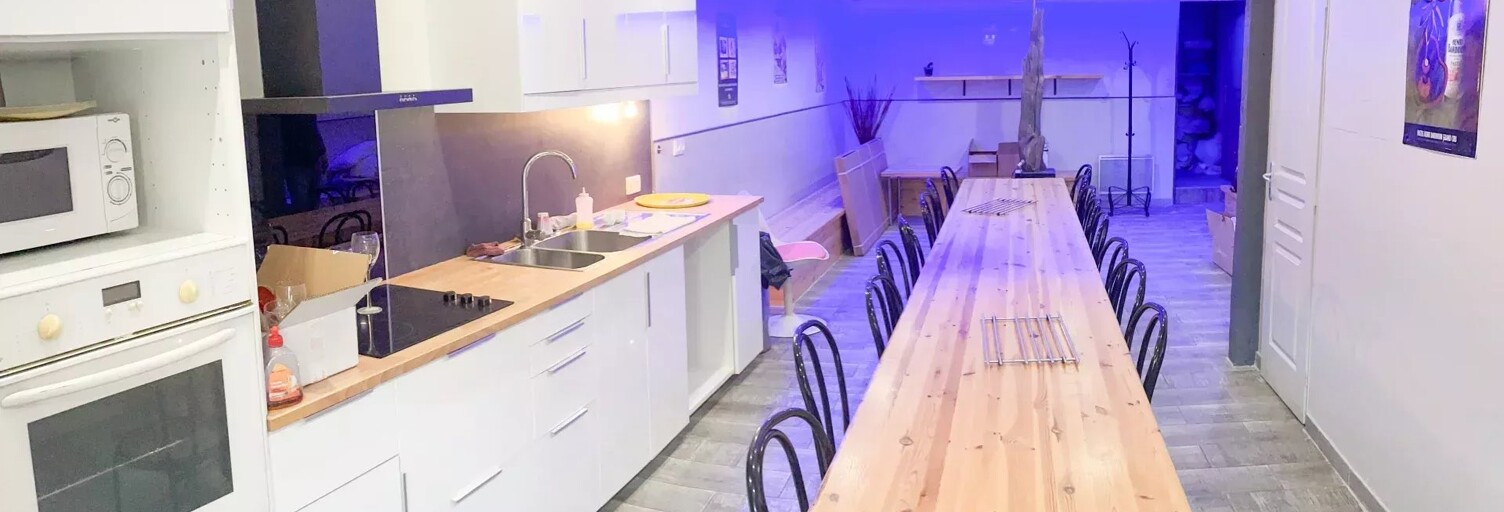 Maison 9 Pièces 250 m² à vendre à Sault (84390)