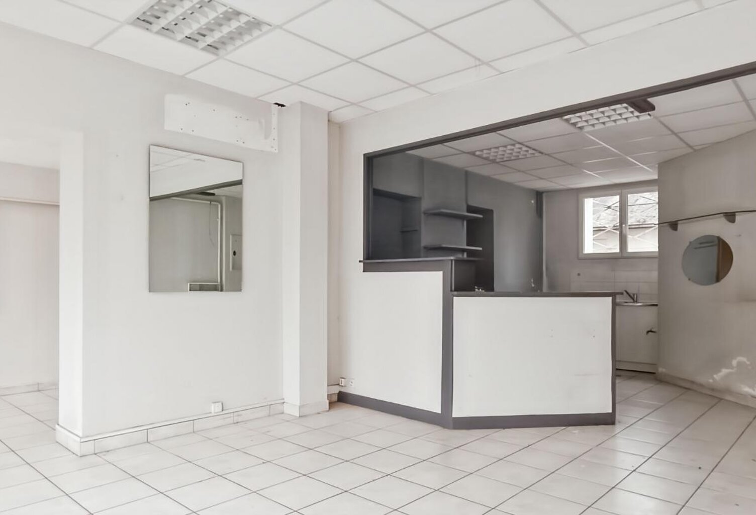 Local commercial, emplacement n°1 de 39 m² — photo 1