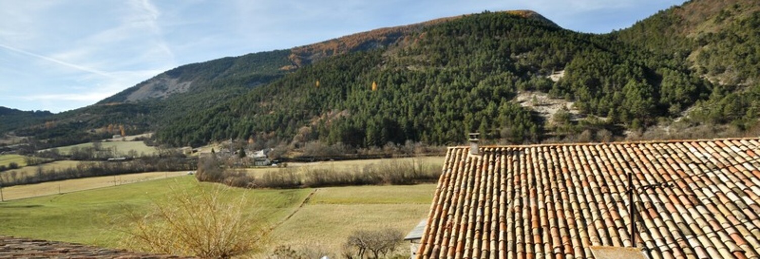 Maison 3 Pièces 52 m² à vendre à Lambruisse (04170)