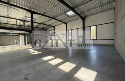 location local industriel 4 950 € CC /mois à proximité de Saint-Germain-Lès-Arpajon (91180)