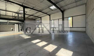 Local industriel  435 m² à louer à Villebon-sur-Yvette (91140)