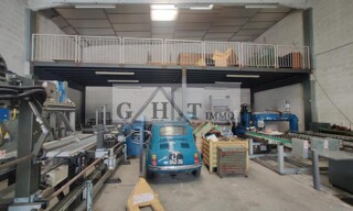 Commerce  312 m² à louer à Mandelieu-la-Napoule (06210)