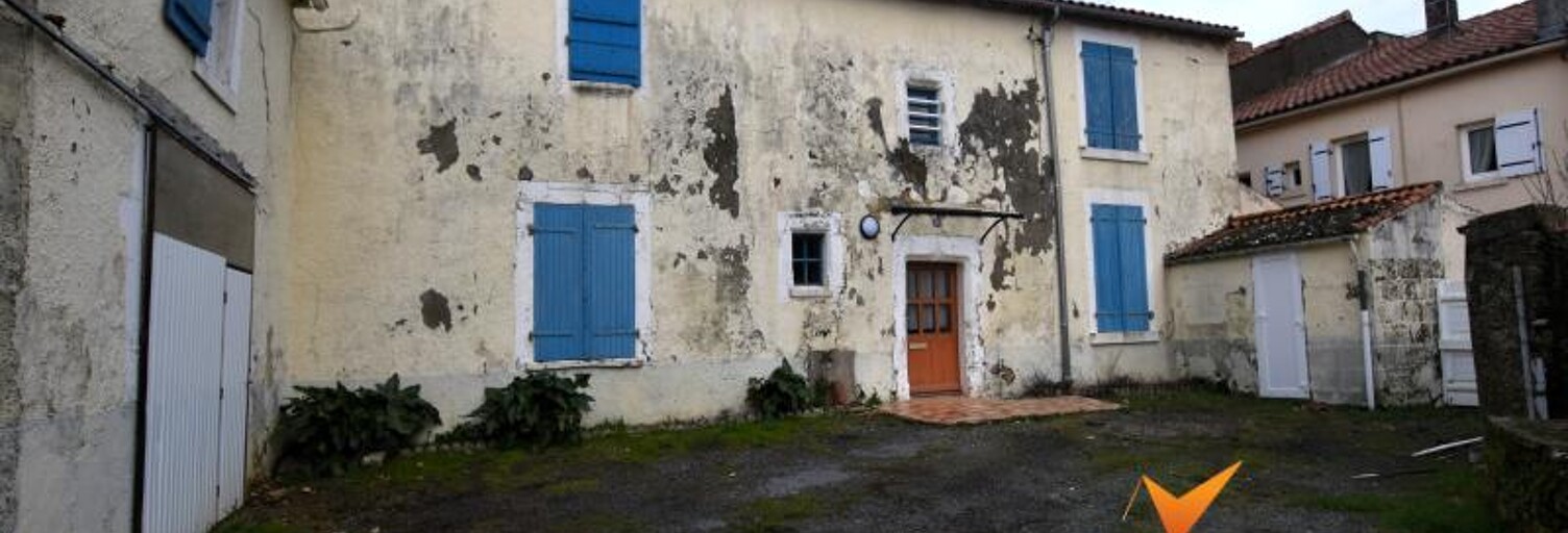 Maison 6 Pièces 143 m² à vendre à La Châtaigneraie (85120)