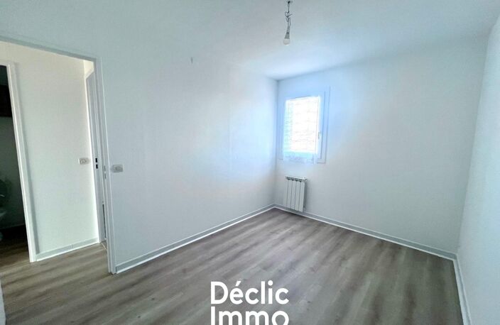 T3 lumineux avec loggia plein sud, à deux pas de la mer et du port ! — photo 4