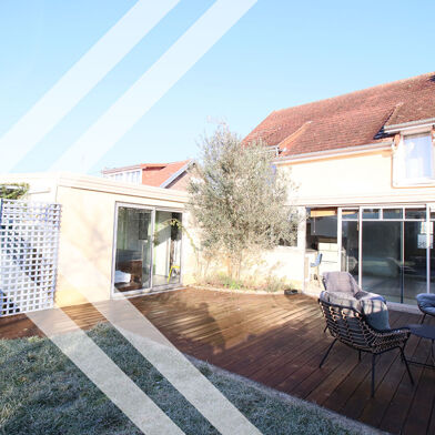 Maison 6 pièces 144 m²