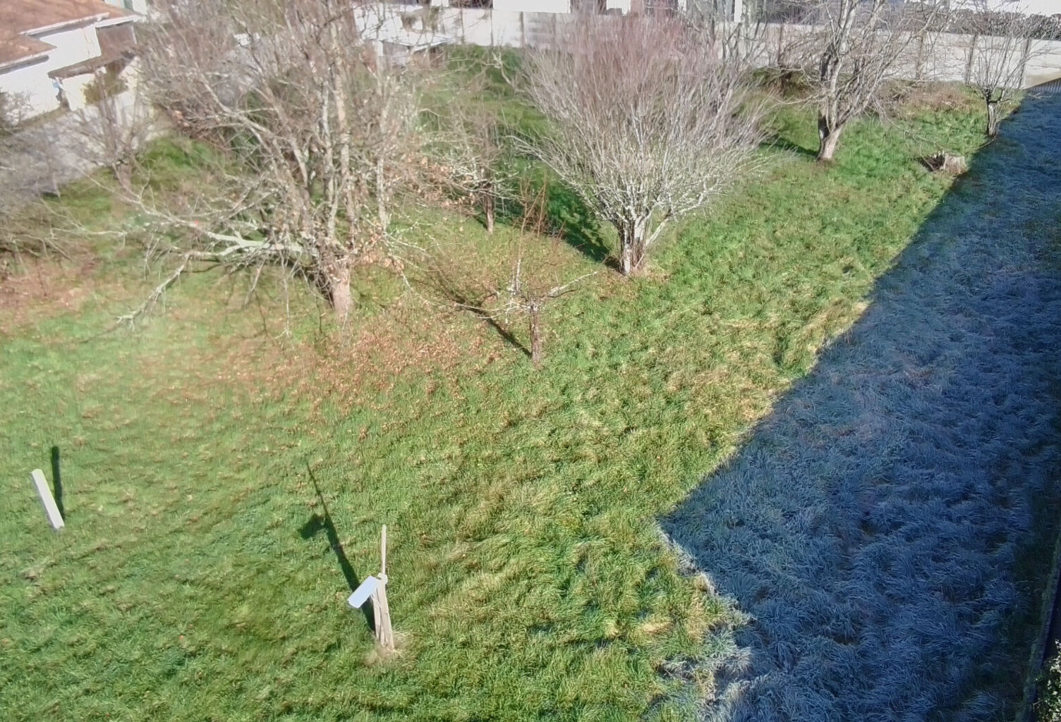 Saint Jean D Illac  terrain constructible 714 m2 — photo 1