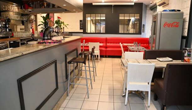 Local commercial 2 pièces  à vendre Londe-les-Maures (La) 83250