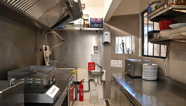 Local commercial 2 pièces  à vendre Londe-les-Maures (La) 83250