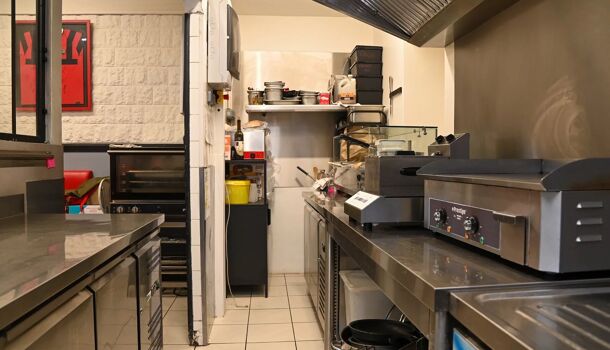 Local commercial 2 pièces  à vendre Londe-les-Maures (La) 83250