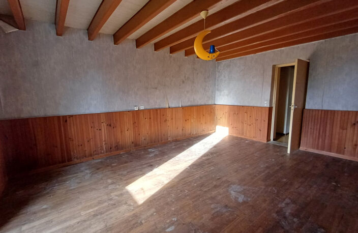MAISON A RENOVER SAINT HILAIRE DES LOGES — photo 3