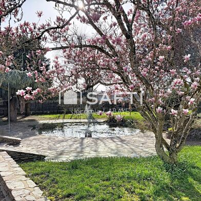 Maison 7 pièces 449000 €