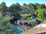 Vente d'une villa T5 de plain-pied d'environ 175m2 sur 700m2 — photo 2